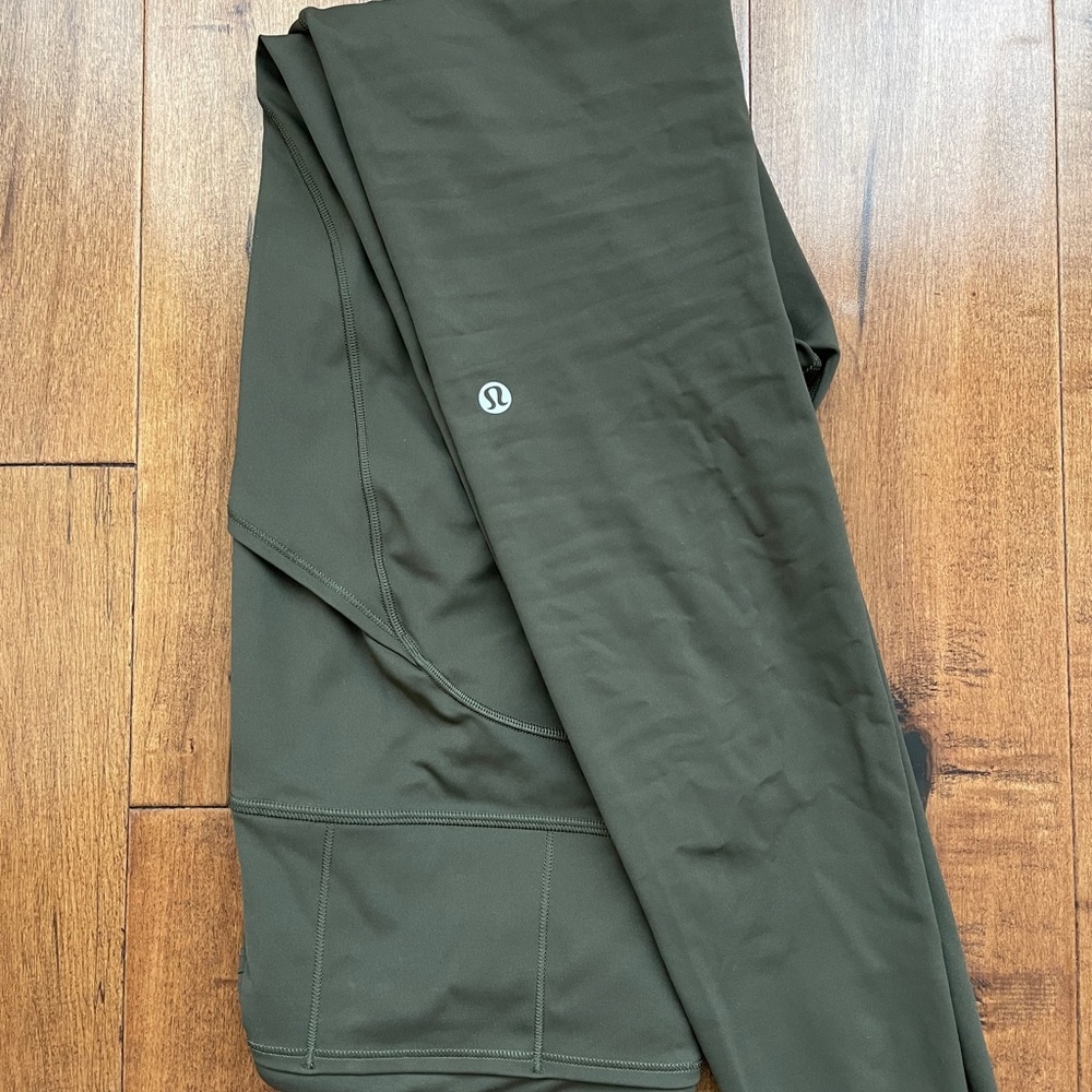 Lululemon Fast and Free Tight 28"
